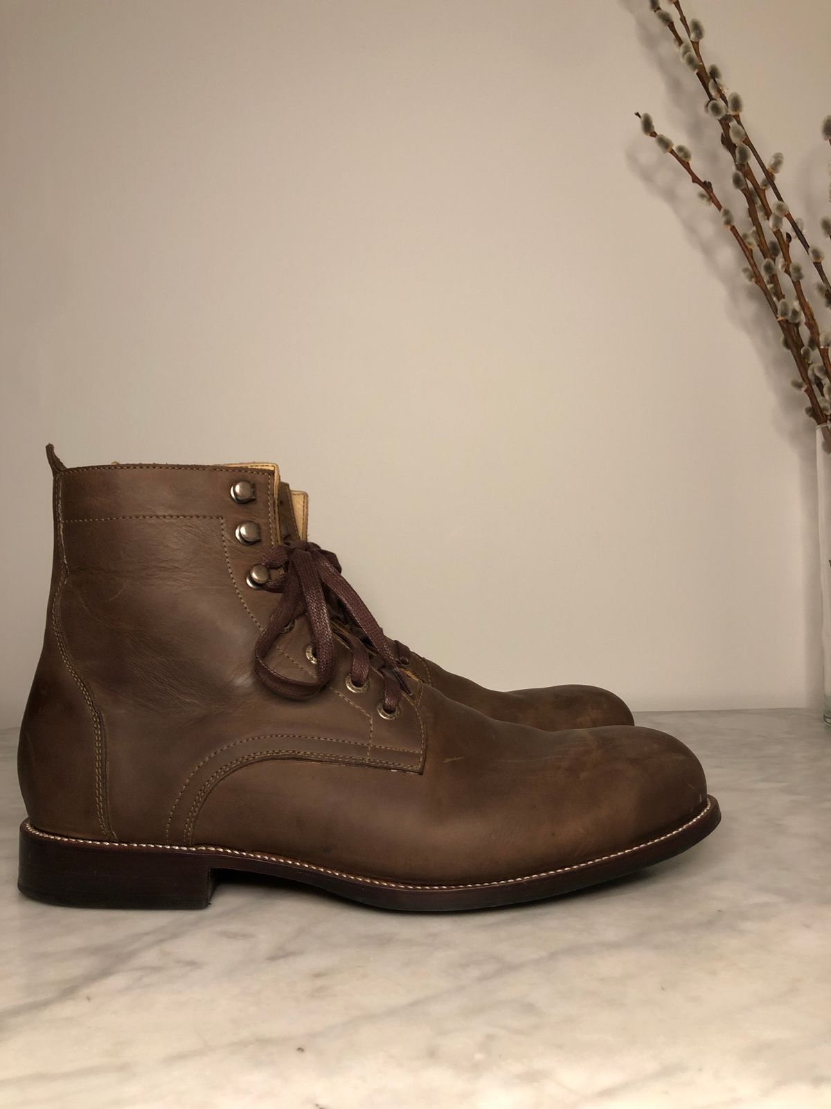 Photo by hernicane on November 6, 2024 of the Adelante The Havana in Mahogany Nubuck.