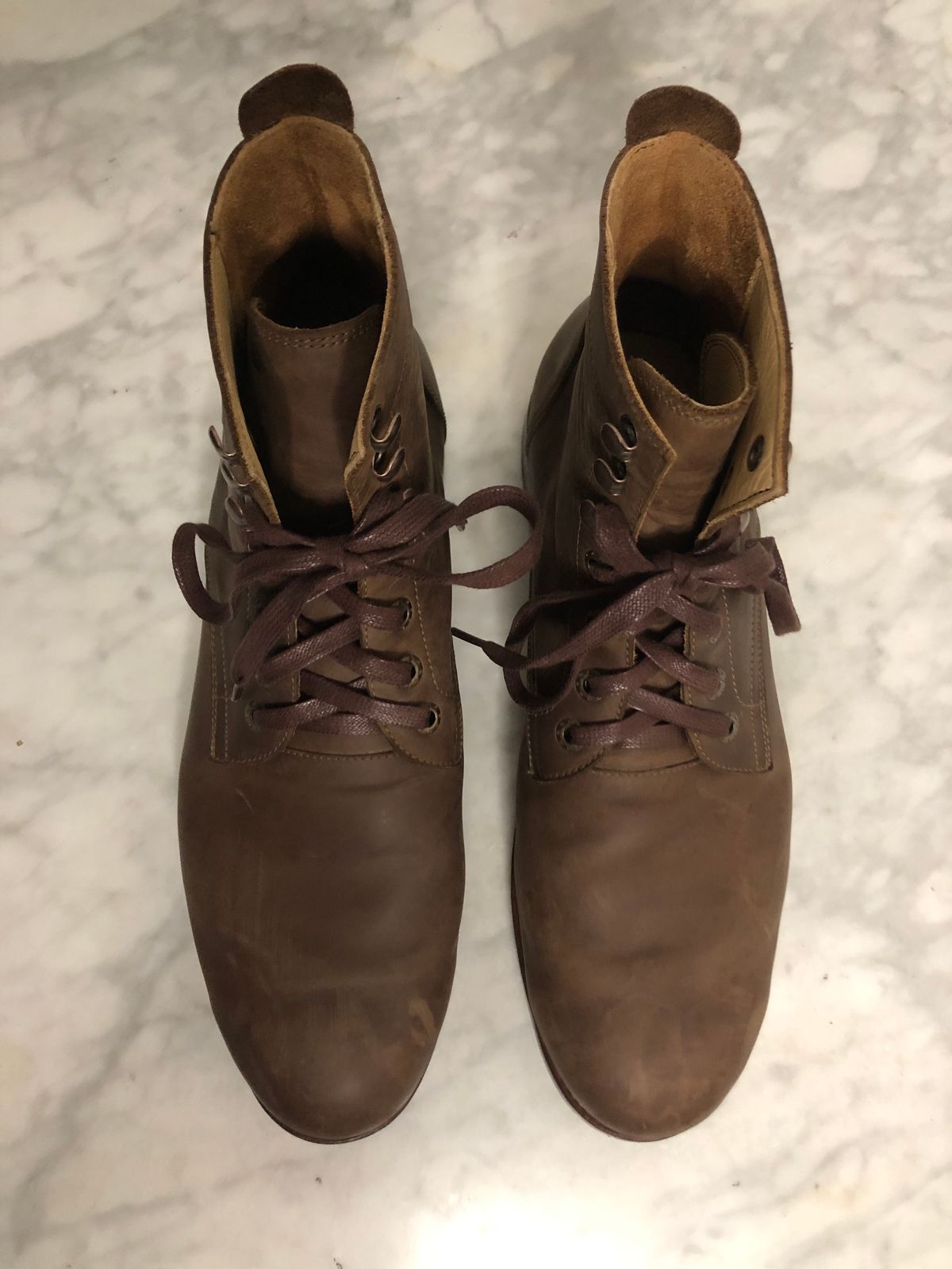 Photo by hernicane on November 6, 2024 of the Adelante The Havana in Mahogany Nubuck.