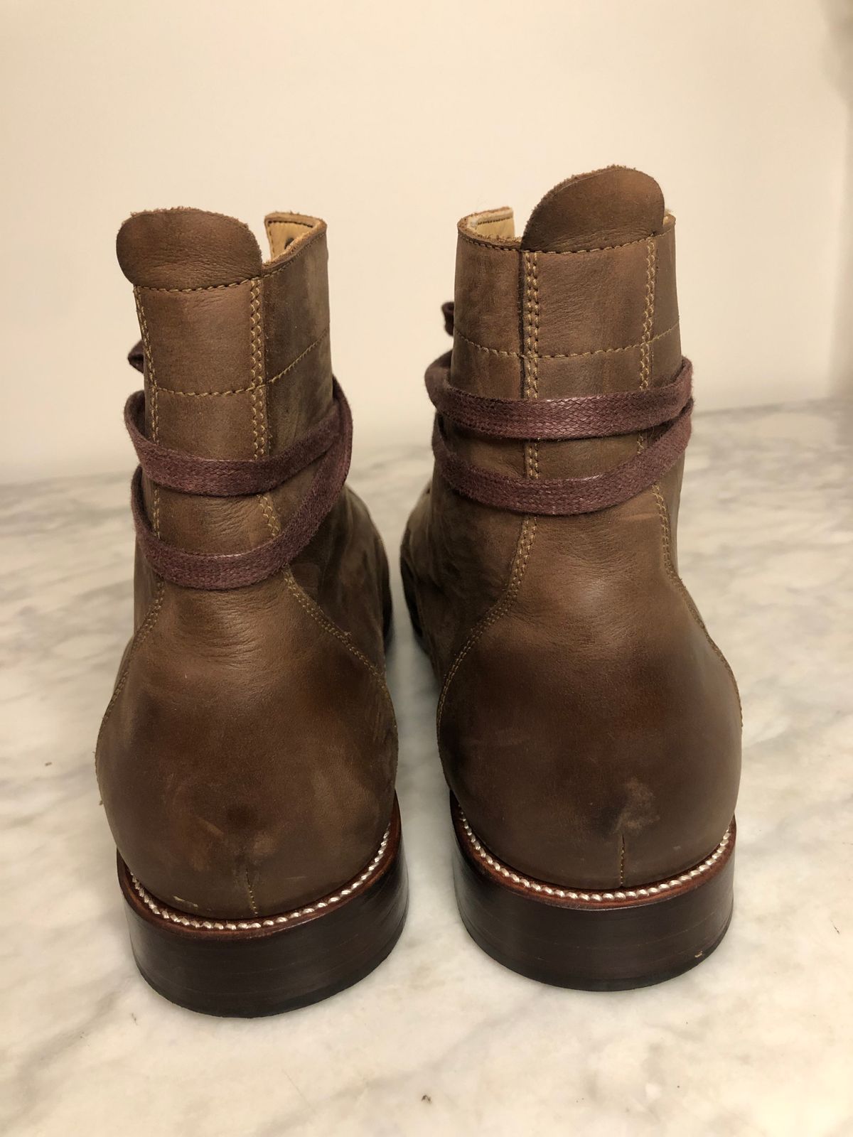 Photo by hernicane on December 6, 2024 of the Adelante The Havana in Mahogany Nubuck.