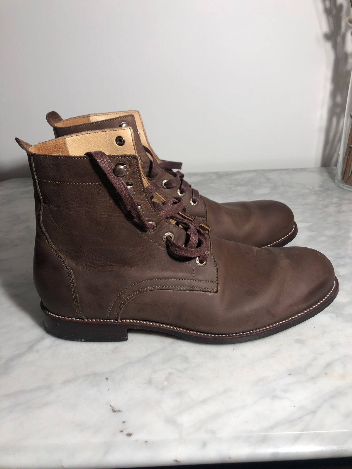 Photo by hernicane on January 5, 2025 of the Adelante The Havana in Mahogany Nubuck.