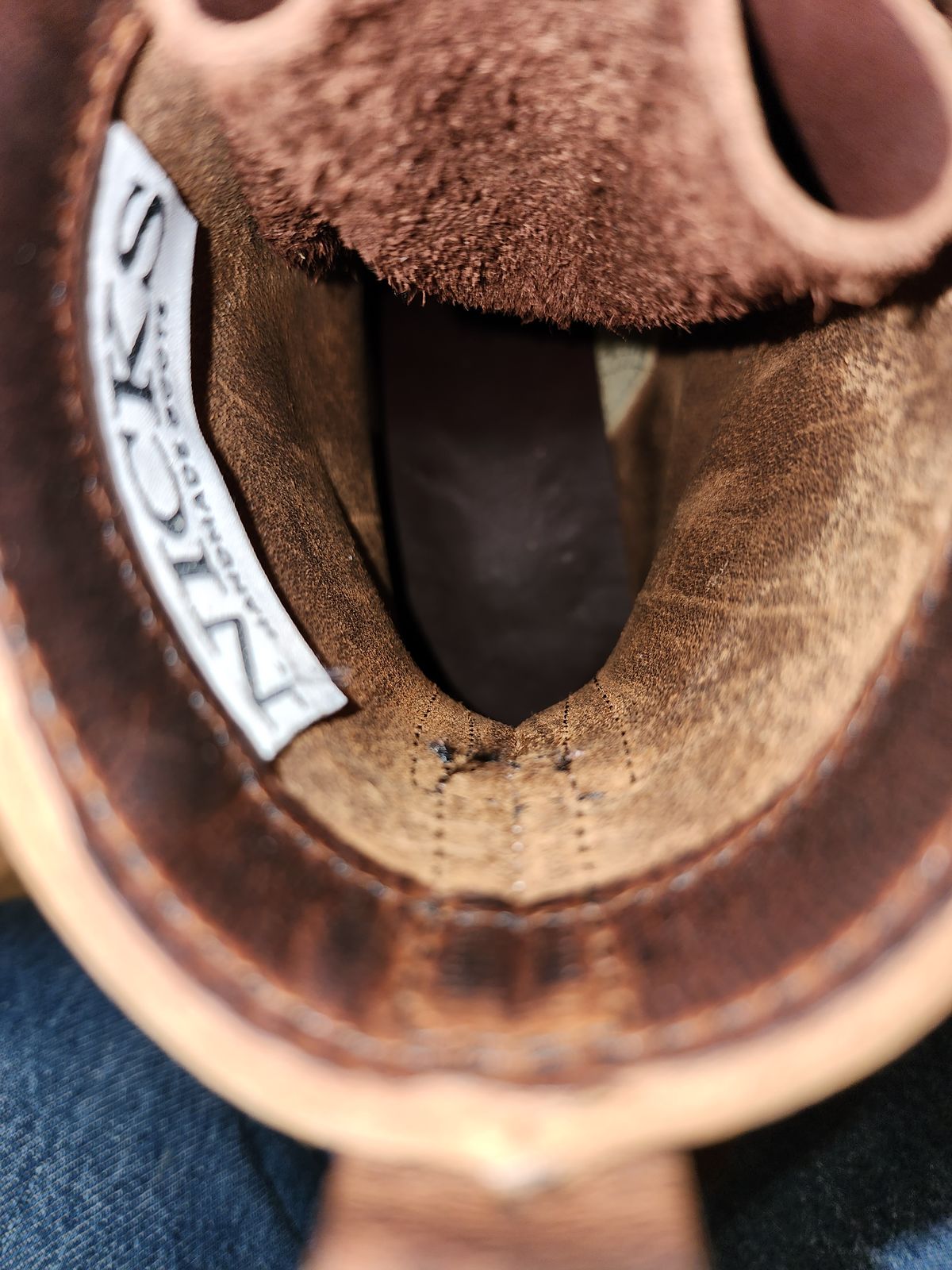 Photo by Janbiya on May 14, 2025 of the Nicks Urban Logger in Italian Brown Cypress.