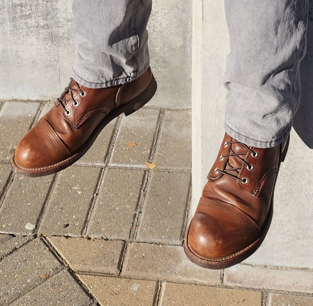 Photo by Janbiya on January 8, 2025 of the Red Wing Iron Ranger in S.B. Foot Amber Harness.