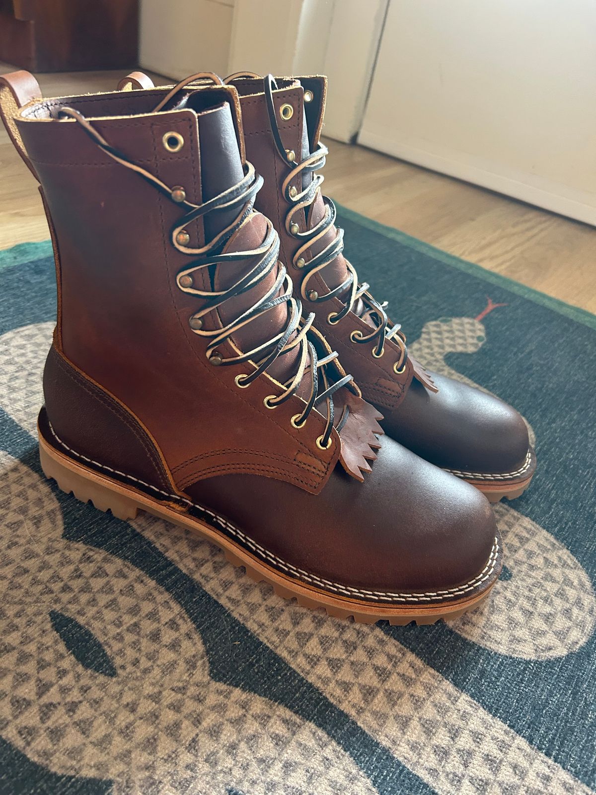 Photo by chippyben on October 2, 2025 of the Nicks Strider in Spokane Honey Smooth/ Waxed Flesh.