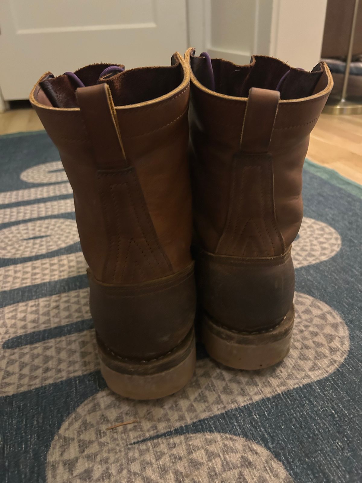 Photo by chippyben on November 6, 2025 of the Nicks Strider in Spokane Honey Smooth/ Waxed Flesh.