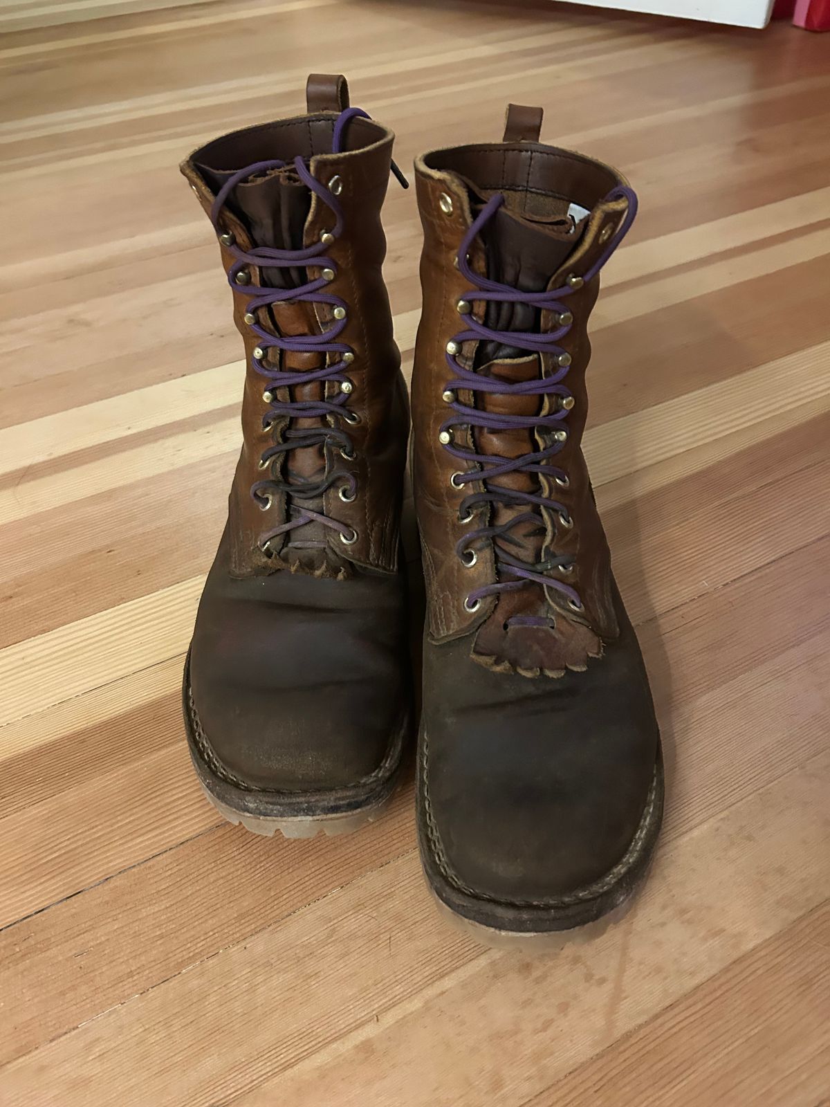 Photo by chippyben on December 4, 2025 of the Nicks Strider in Spokane Honey Smooth/ Waxed Flesh.