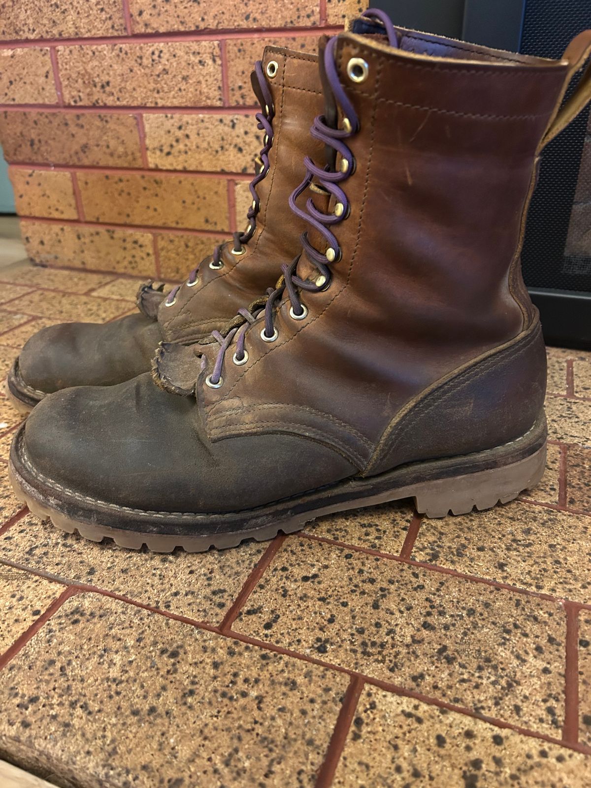 Photo by chippyben on January 4, 2026 of the Nicks Strider in Spokane Honey Smooth/ Waxed Flesh.