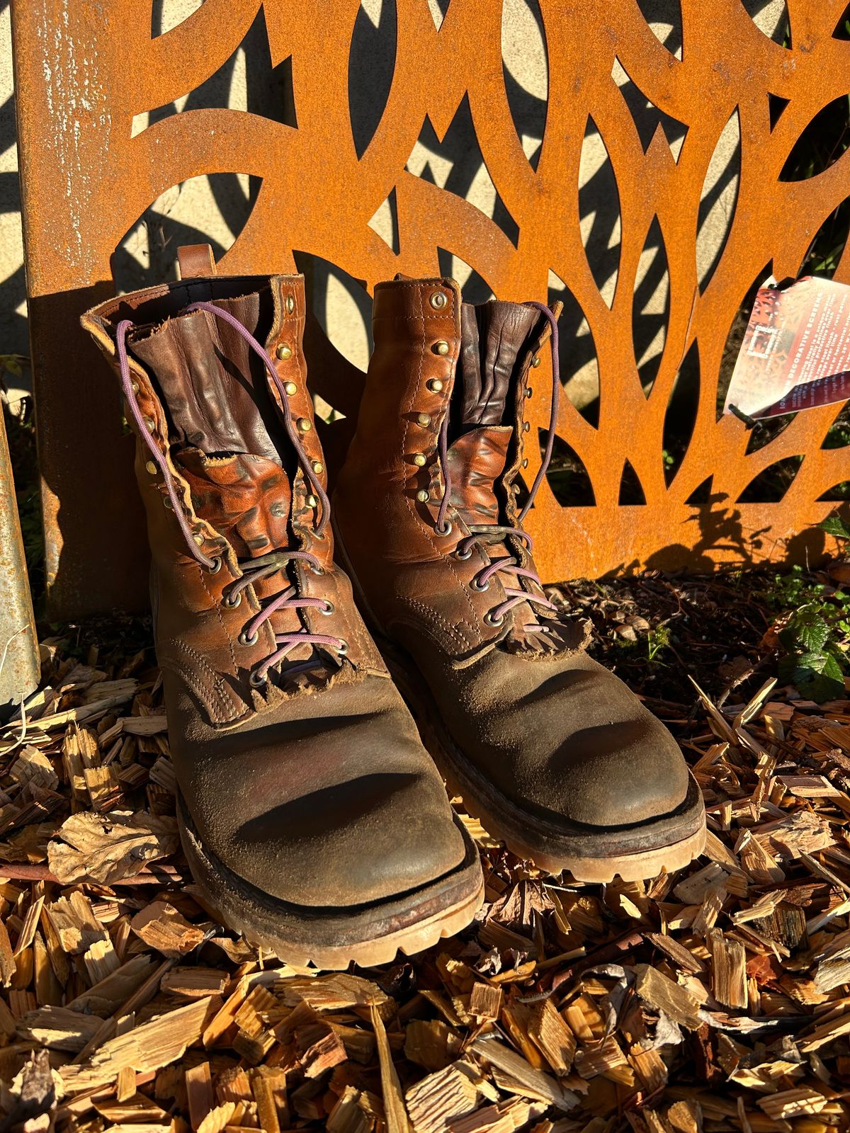 Photo by chippyben on February 6, 2026 of the Nicks Strider in Spokane Honey Smooth/ Waxed Flesh.