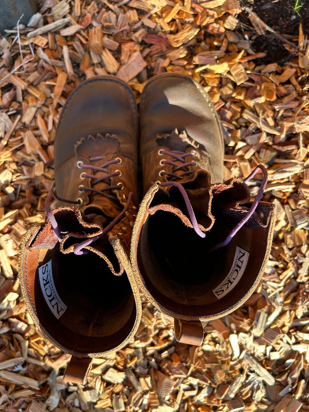 Photo by chippyben on February 6, 2026 of the Nicks Strider in Spokane Honey Smooth/ Waxed Flesh.