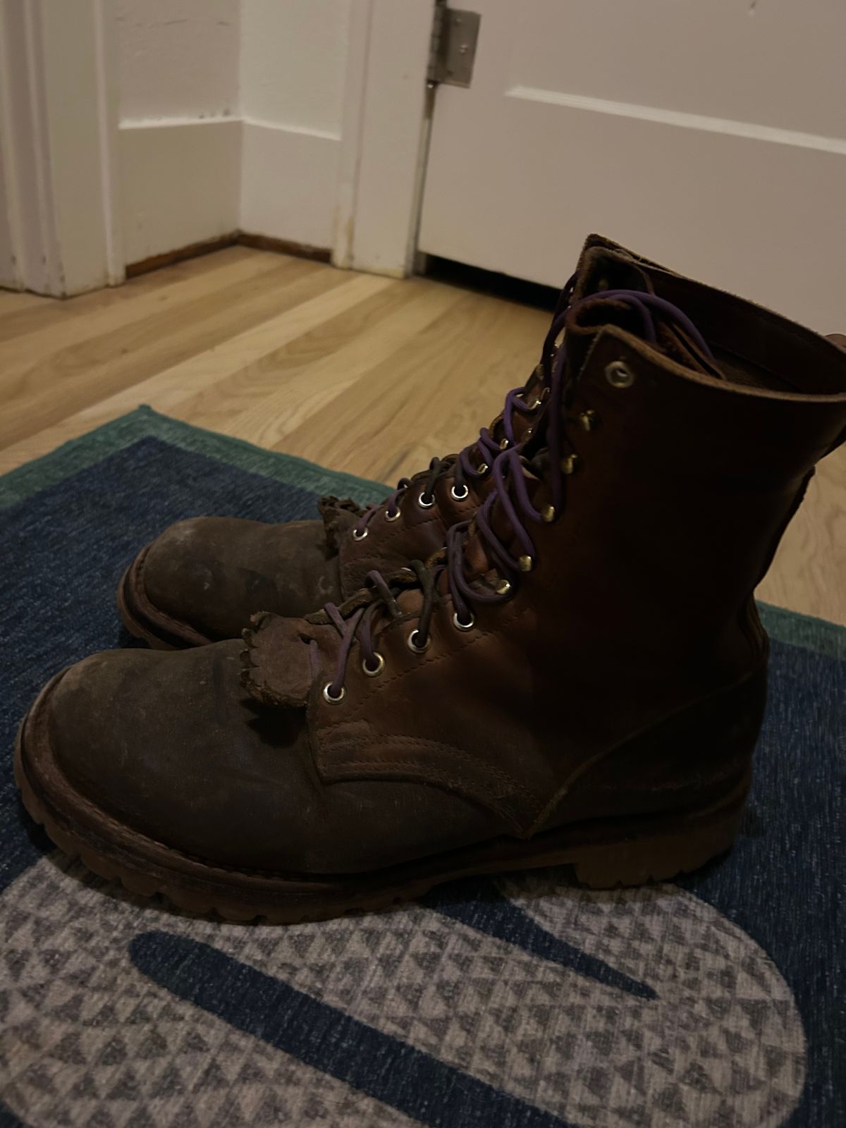 Photo by chippyben on March 6, 2026 of the Nicks Strider in Spokane Honey Smooth/ Waxed Flesh.