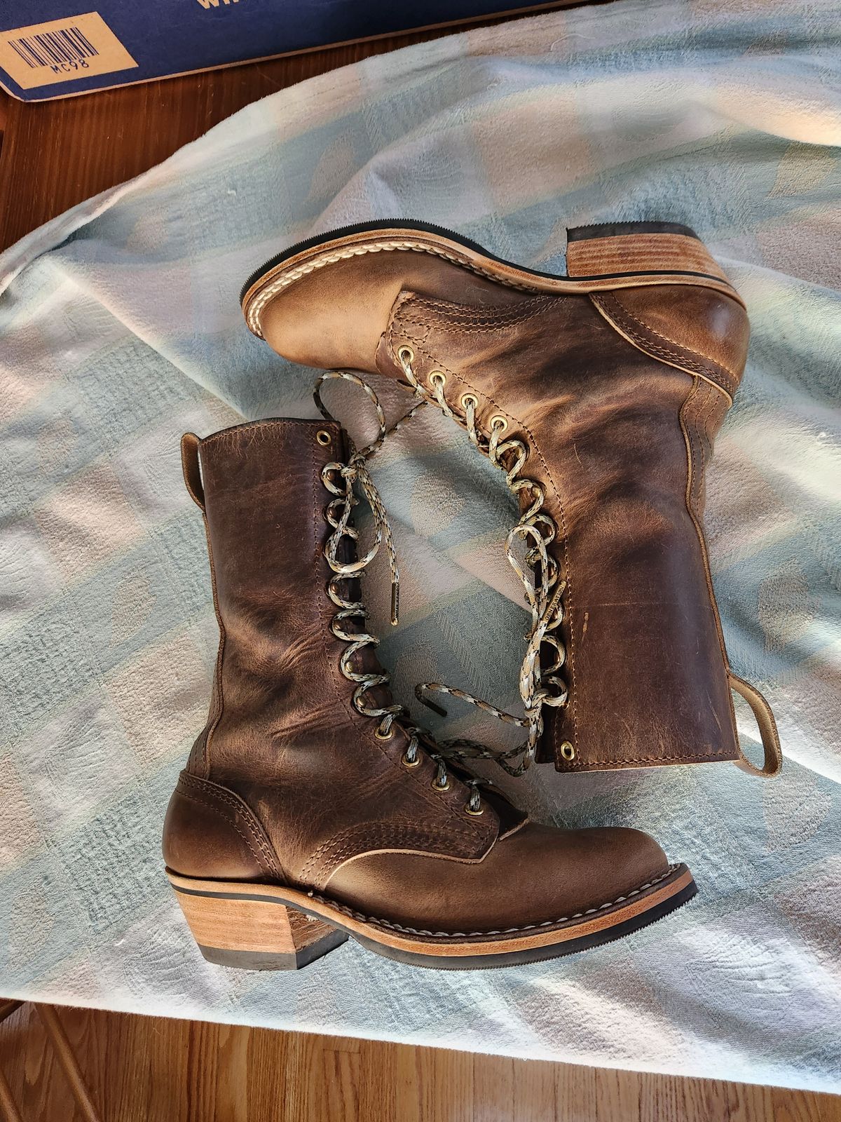 Photo by dufrau on November 1, 2025 of the Nicks Packer in Horween Predator Natural.