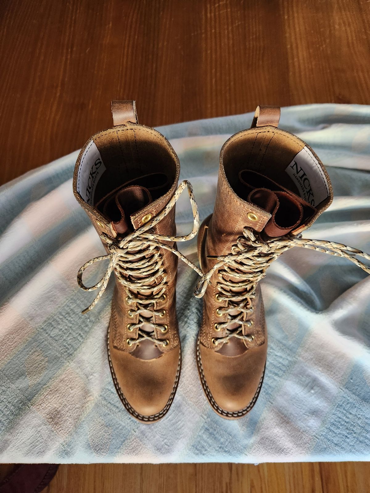 Photo by dufrau on November 1, 2025 of the Nicks Packer in Horween Predator Natural.