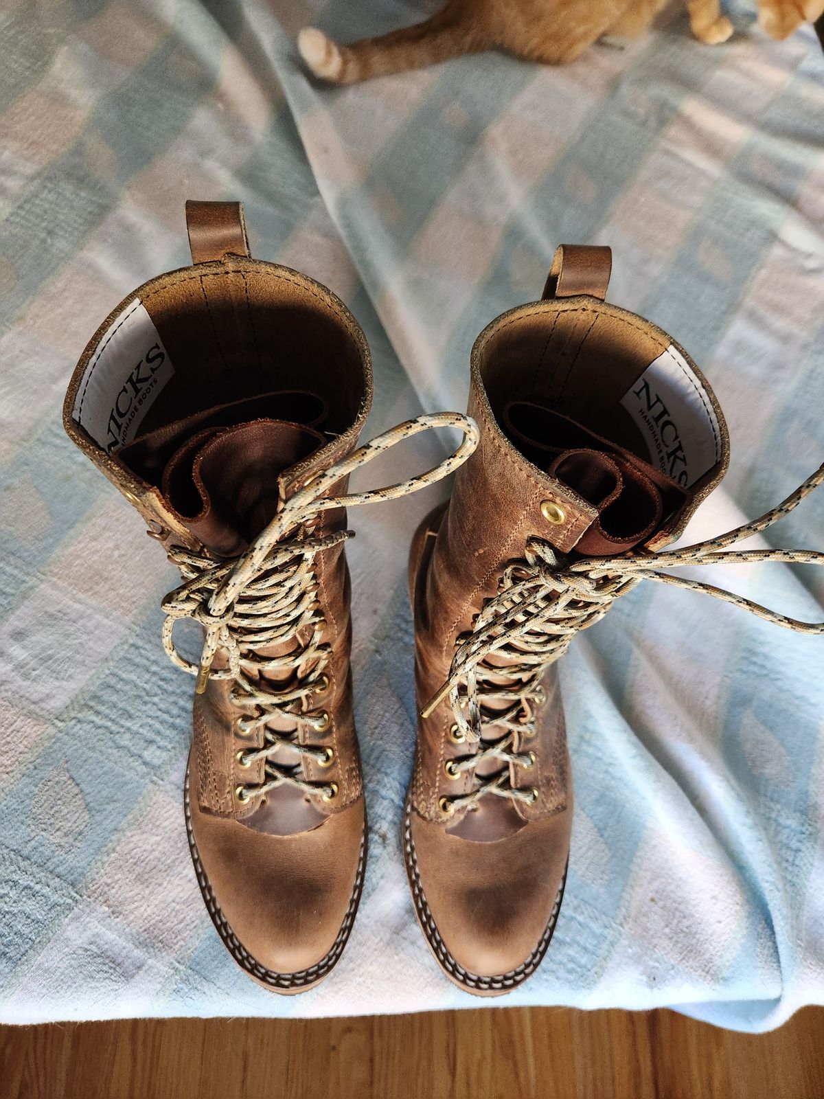 Photo by dufrau on December 3, 2025 of the Nicks Packer in Horween Predator Natural.