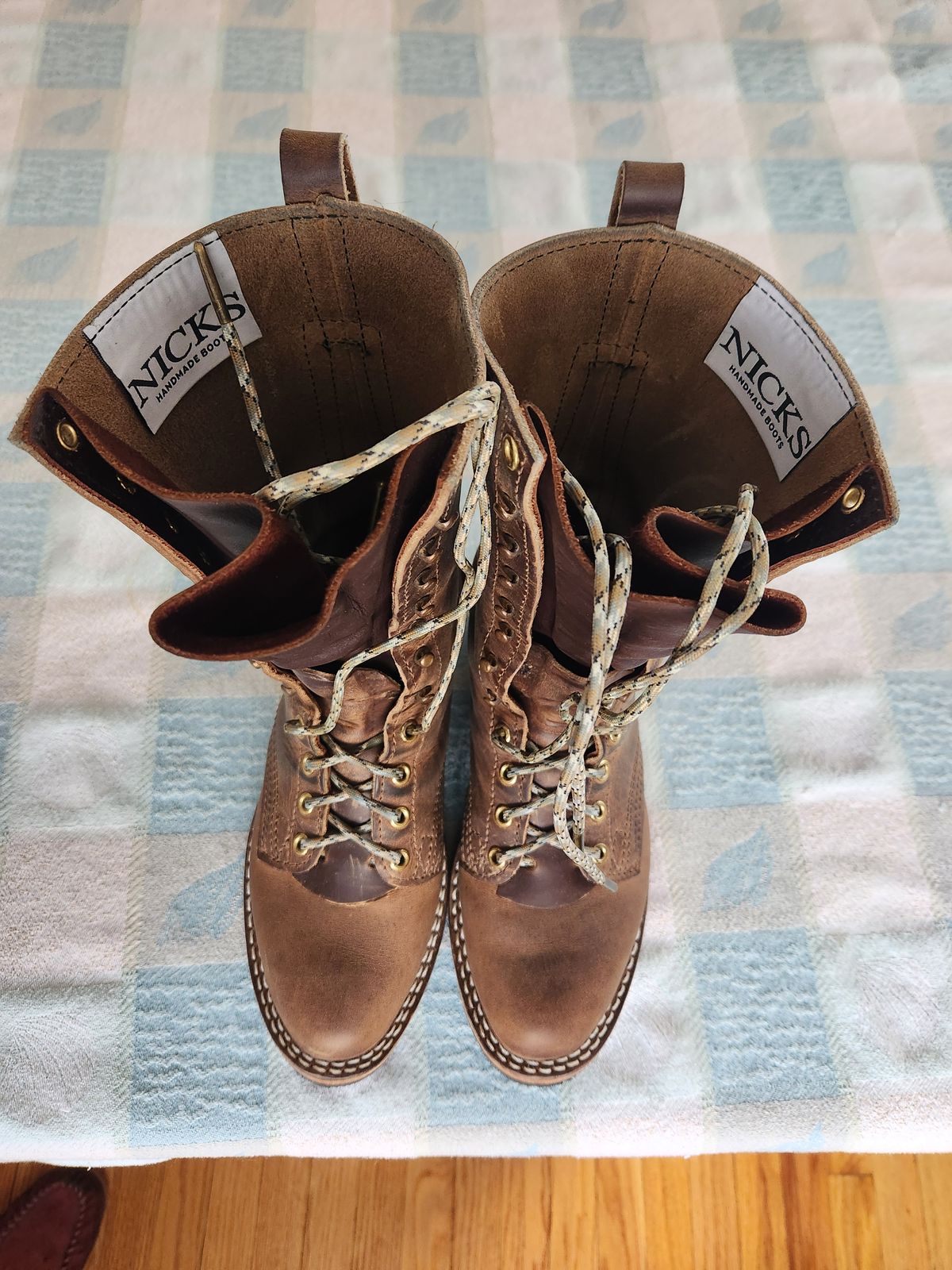 Photo by dufrau on January 1, 2026 of the Nicks Packer in Horween Predator Natural.