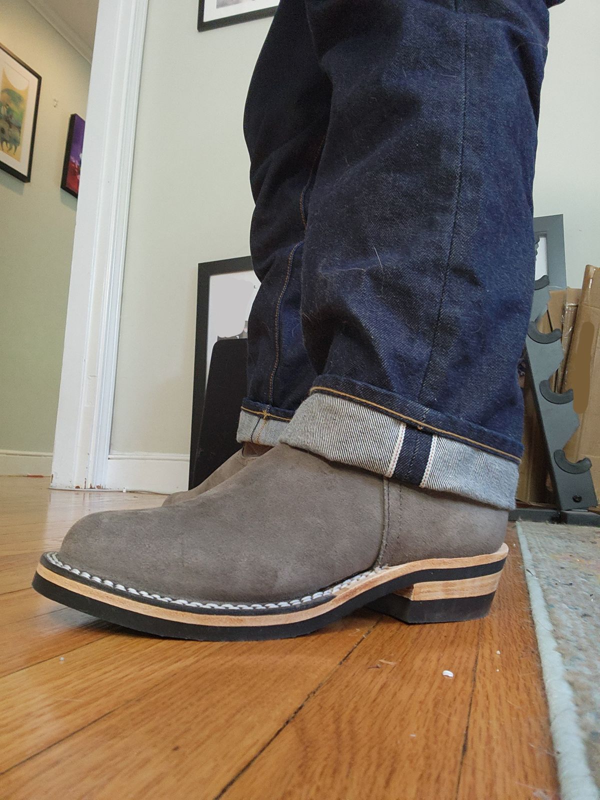 Photo by dufrau on May 18, 2026 of the Nicks Pullman in Seidel 1964 Ash Grey Roughout.