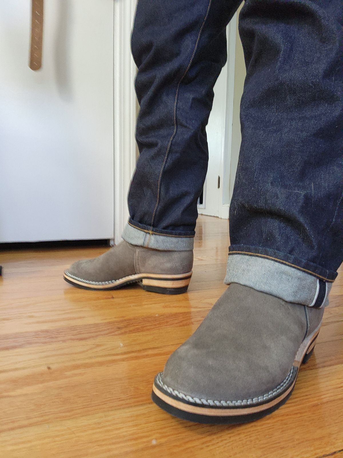 Photo by dufrau on May 18, 2026 of the Nicks Pullman in Seidel 1964 Ash Grey Roughout.