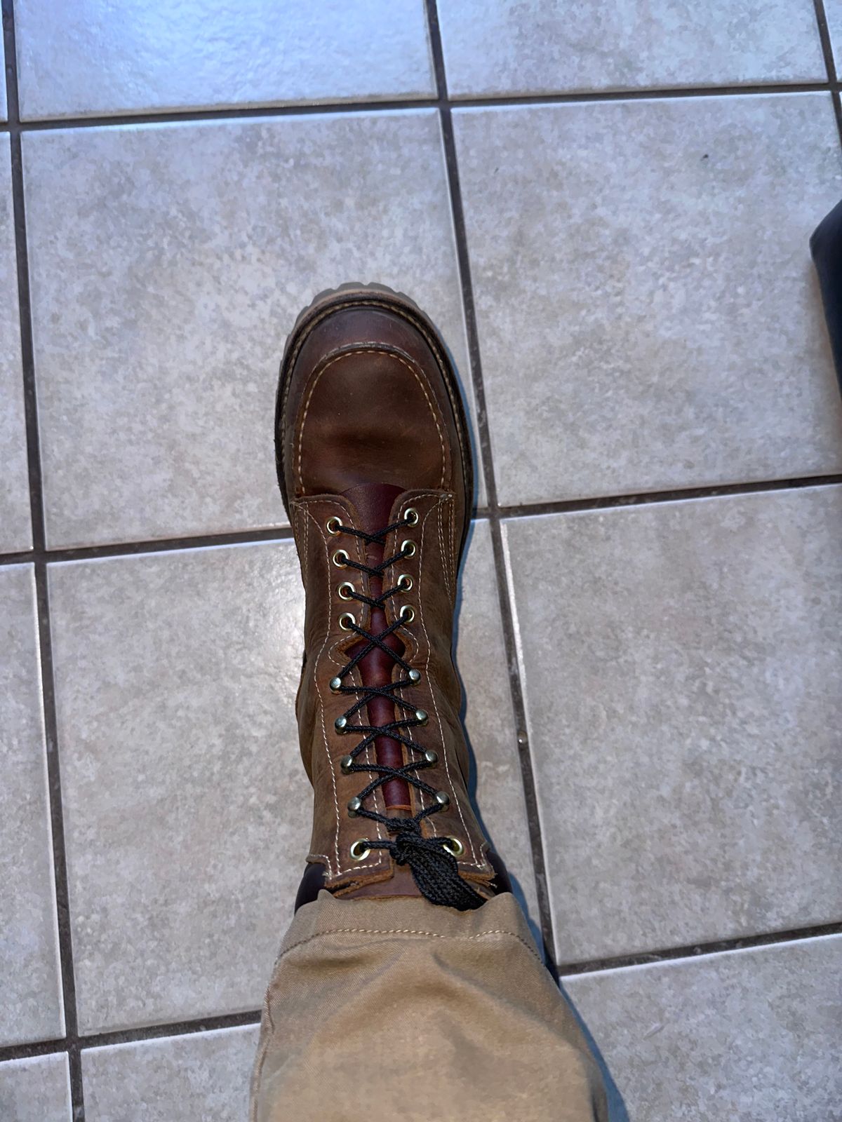Photo by AndrewsBoots on September 16, 2024 of the White's Fulton in Brown Distress.