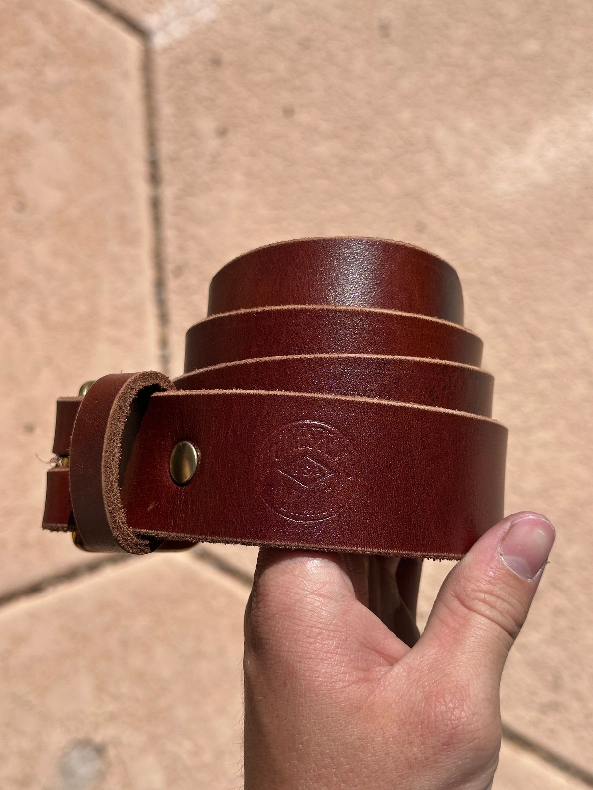 Photo by AndrewsBoots on October 1, 2025 of the Homestead Brand Essential Leather Belt No. 1508 in Distressed Brown.