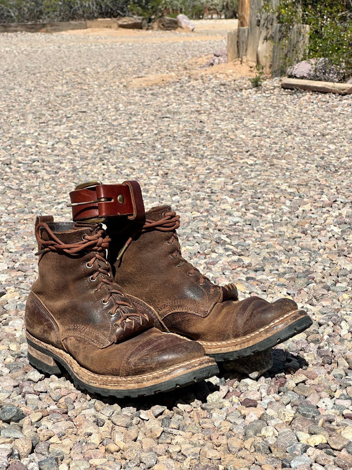 Photo by AndrewsBoots on March 1, 2026 of the Homestead Brand Essential Leather Belt No. 1508 in Distressed Brown Full Grain USA Tanned Latigo.