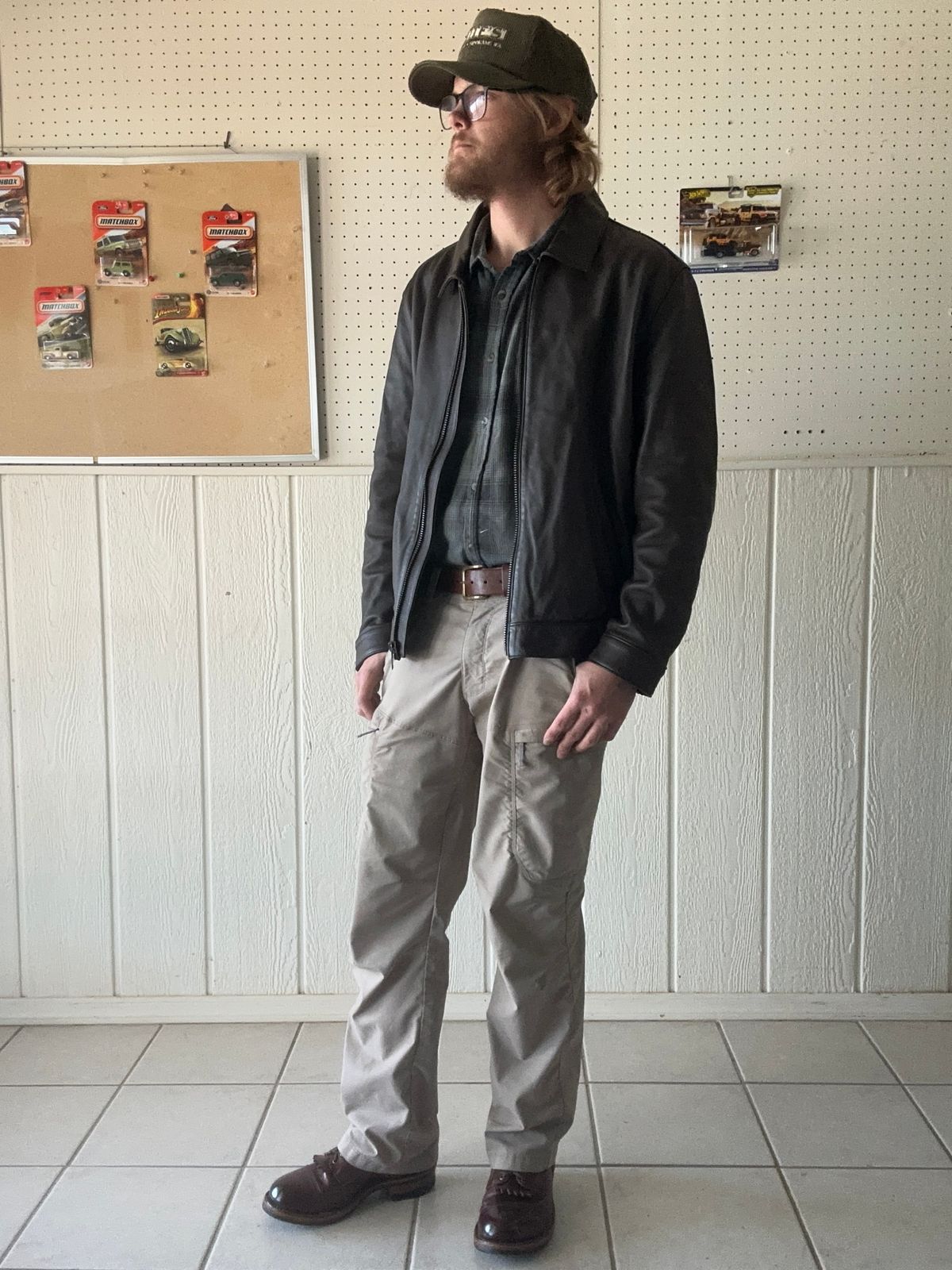 Photo by AndrewsBoots on December 25, 2025 of the Thursday Keanu Jacket in Old English Hand-Finished Full Grain.