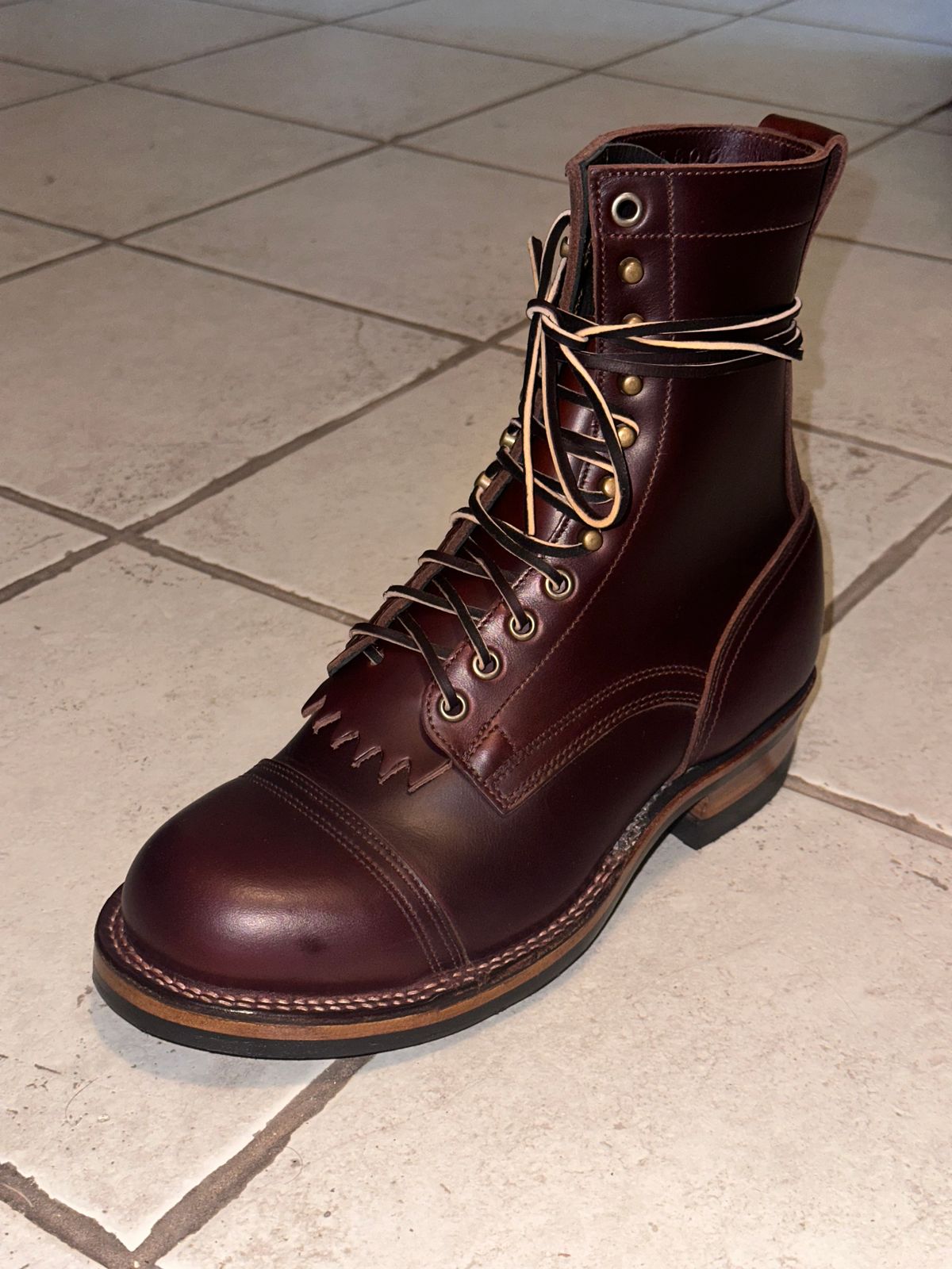 Photo by andpa822 on August 31, 2025 of the Drew's Boots 8-inch Contractor Toe Cap in Brown Cyclone.