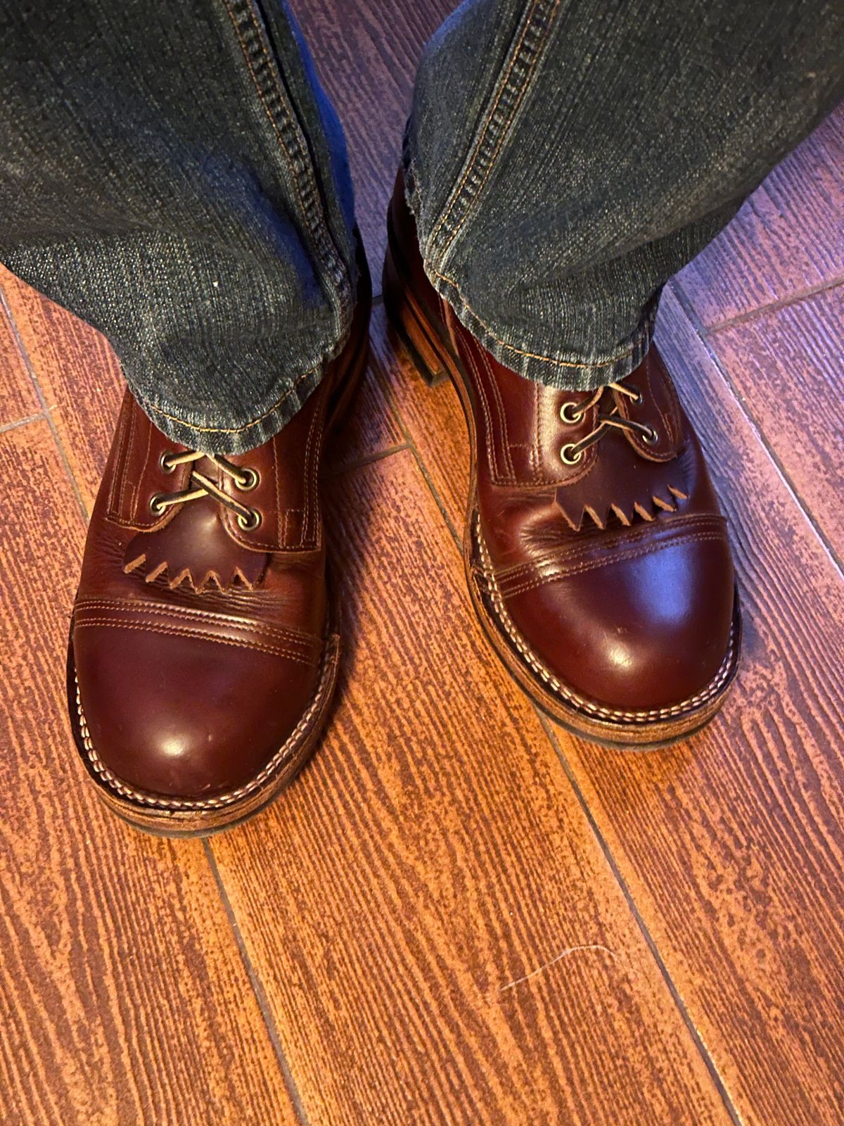 Photo by AndrewsBoots on October 6, 2025 of the Drew's Boots 8-inch Contractor Toe Cap in Brown Cyclone.