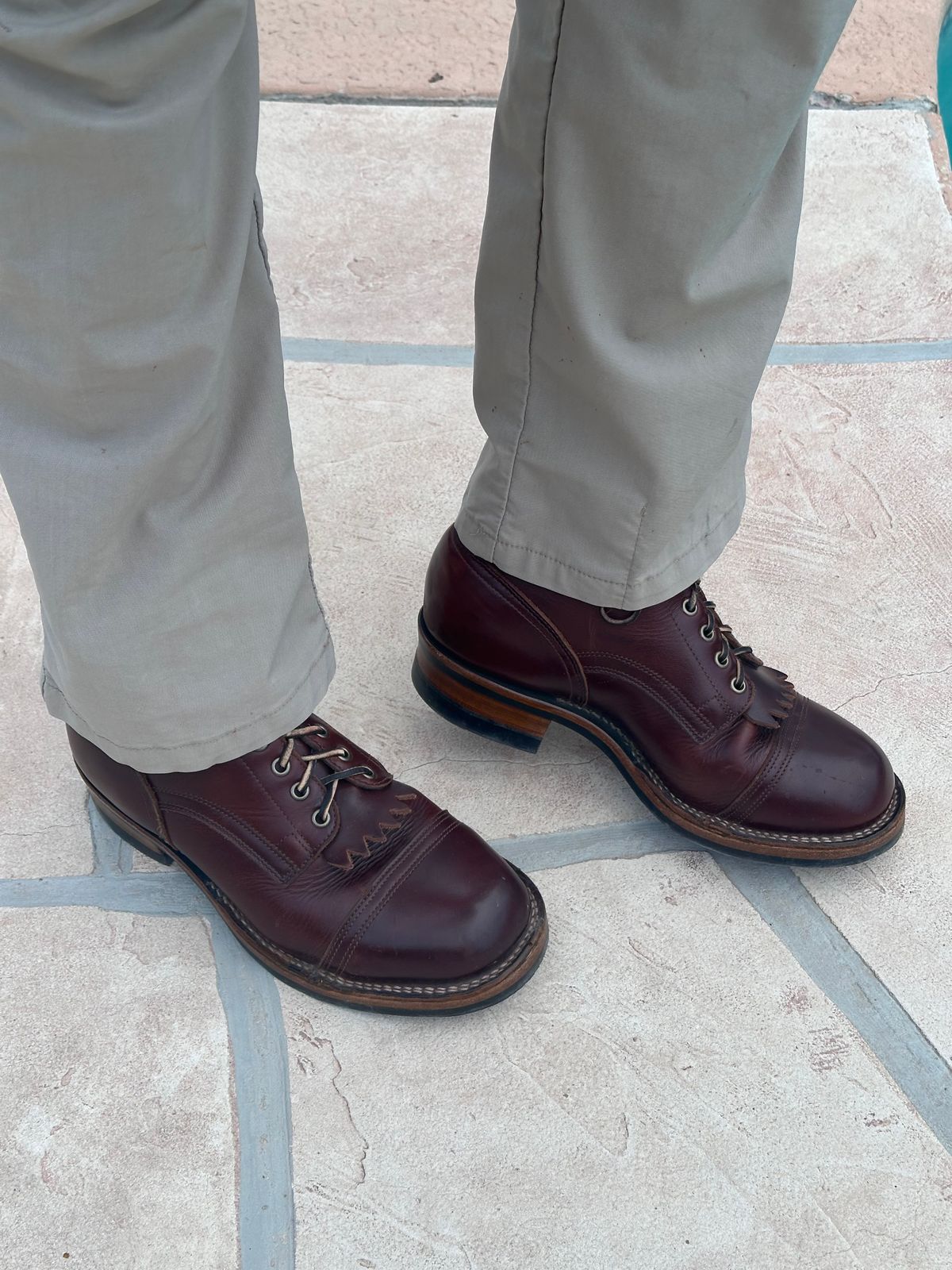 Photo by AndrewsBoots on October 9, 2025 of the Drew's Boots 8-inch Contractor Toe Cap in Brown Cyclone.