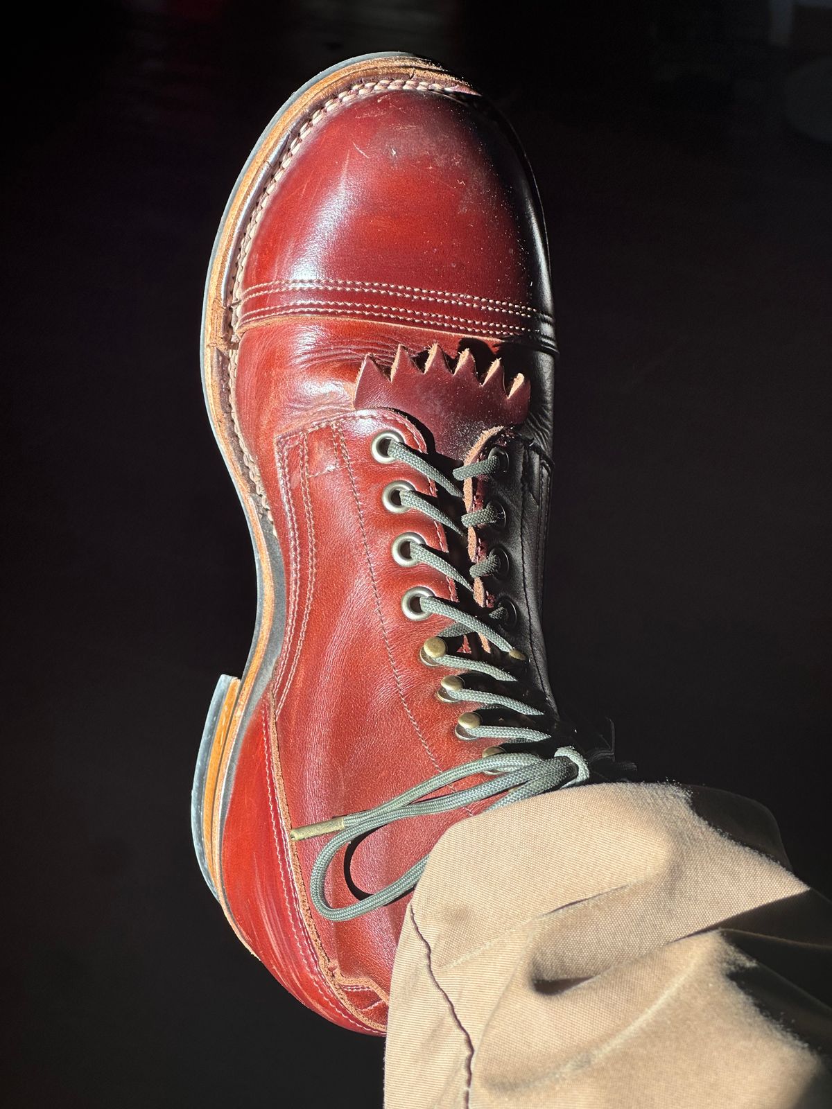 Photo by AndrewsBoots on October 27, 2025 of the Drew's Boots 8-inch Contractor Toe Cap in Brown Cyclone.