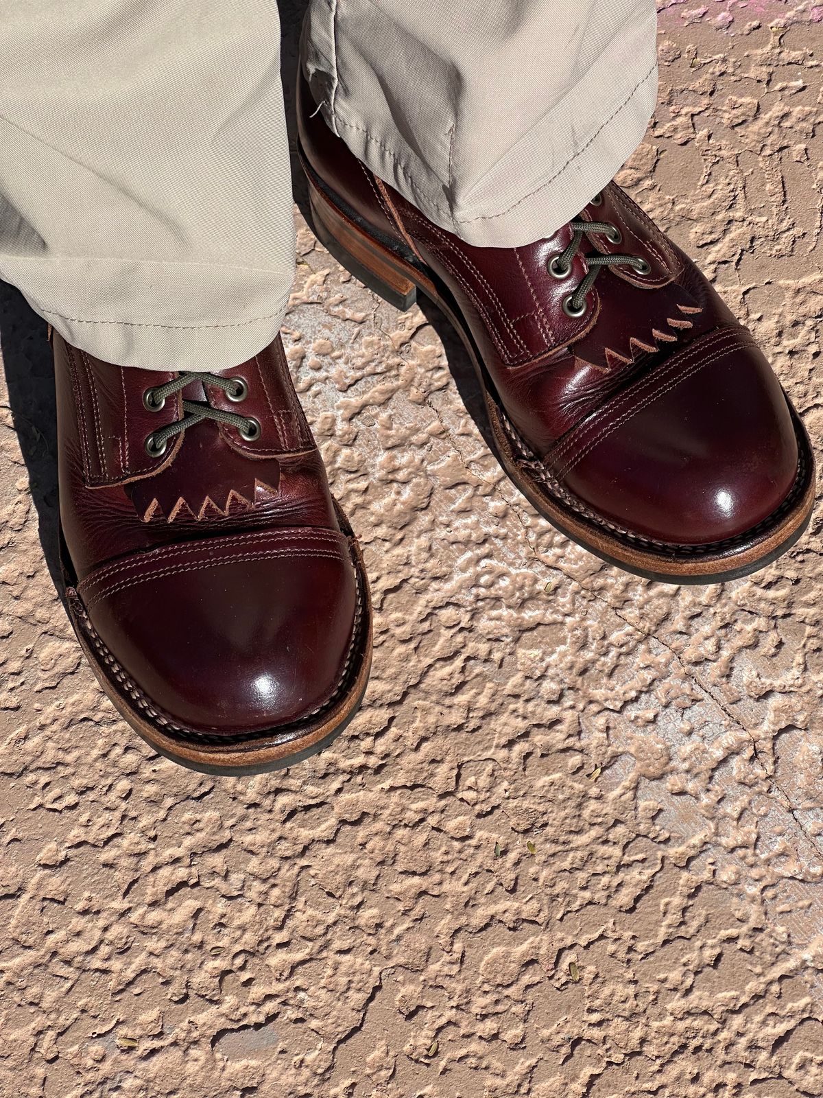 Photo by AndrewsBoots on November 2, 2025 of the Drew's Boots 8-inch Contractor Toe Cap in Brown Cyclone.