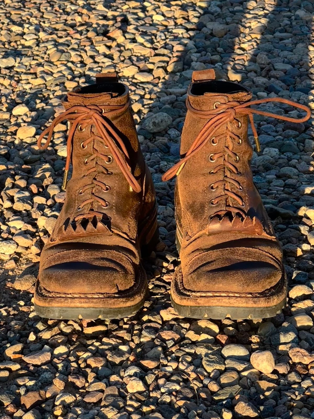 Photo by AndrewsBoots on December 1, 2025 of the White's Custom Model in Horween Cinnamon Waxed Flesh.