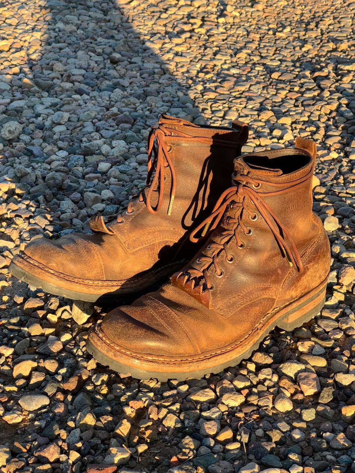 Photo by AndrewsBoots on December 1, 2025 of the White's Custom Model in Horween Cinnamon Waxed Flesh.