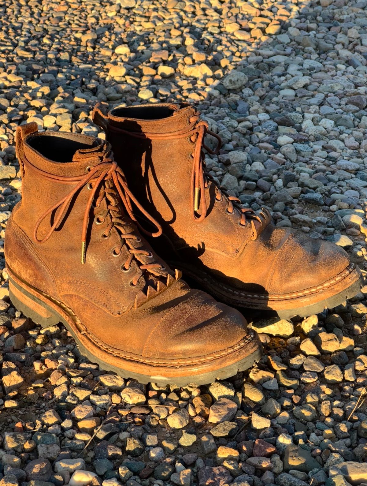 Photo by AndrewsBoots on December 1, 2025 of the White's Custom Model in Horween Cinnamon Waxed Flesh.
