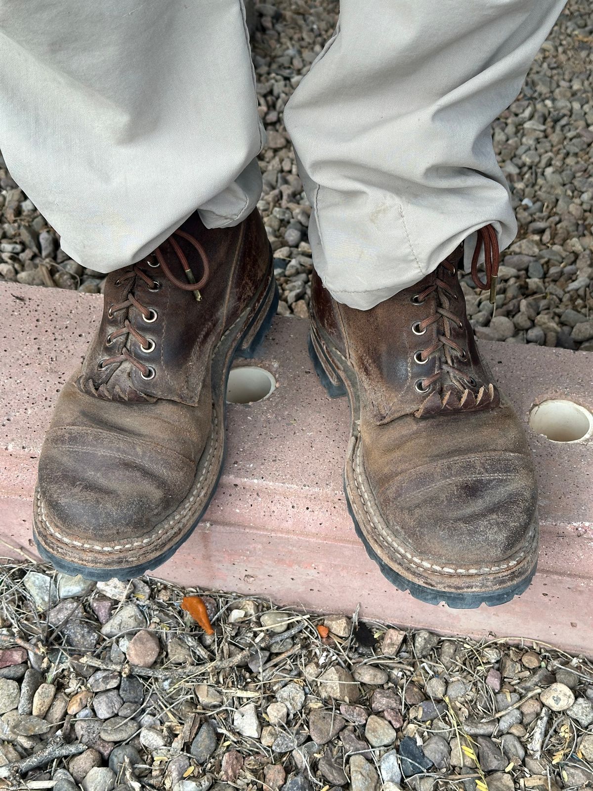 Photo by AndrewsBoots on December 18, 2025 of the White's Custom Model in Horween Cinnamon Waxed Flesh.