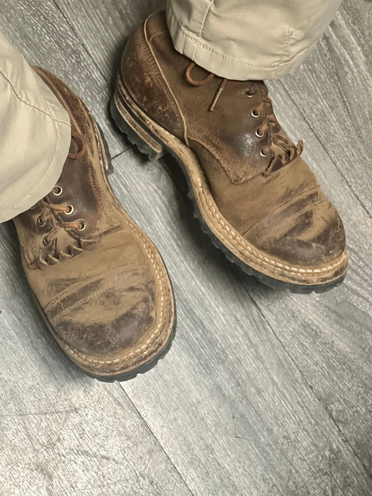 Photo by AndrewsBoots on February 24, 2026 of the White's Custom Model in Horween Cinnamon Waxed Flesh.