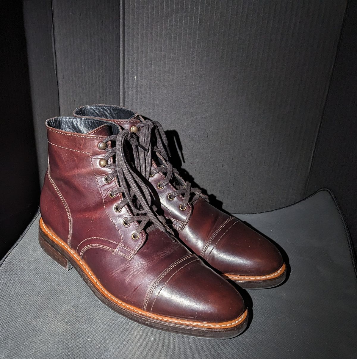 Photo by cowcrapper on February 28, 2024 of the Thursday Captain in Brown Thursday Chrome.