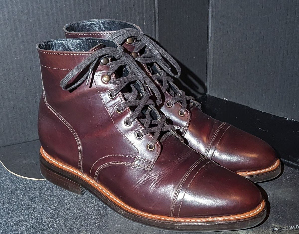 Photo by cowcrapper on March 5, 2024 of the Thursday Captain in Brown Thursday Chrome.