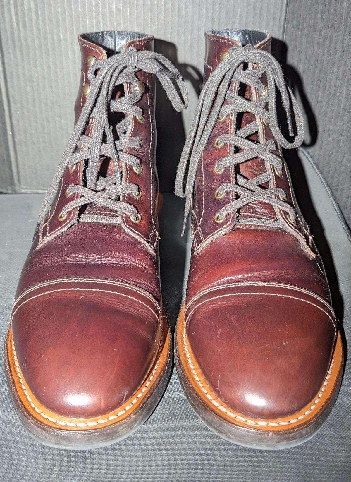 Photo by cowcrapper on April 23, 2024 of the Thursday Captain in Brown Thursday Chrome.
