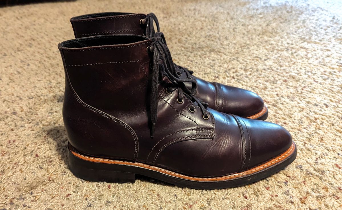 Photo by cowcrapper on May 24, 2024 of the Thursday Captain in Brown Thursday Chrome.