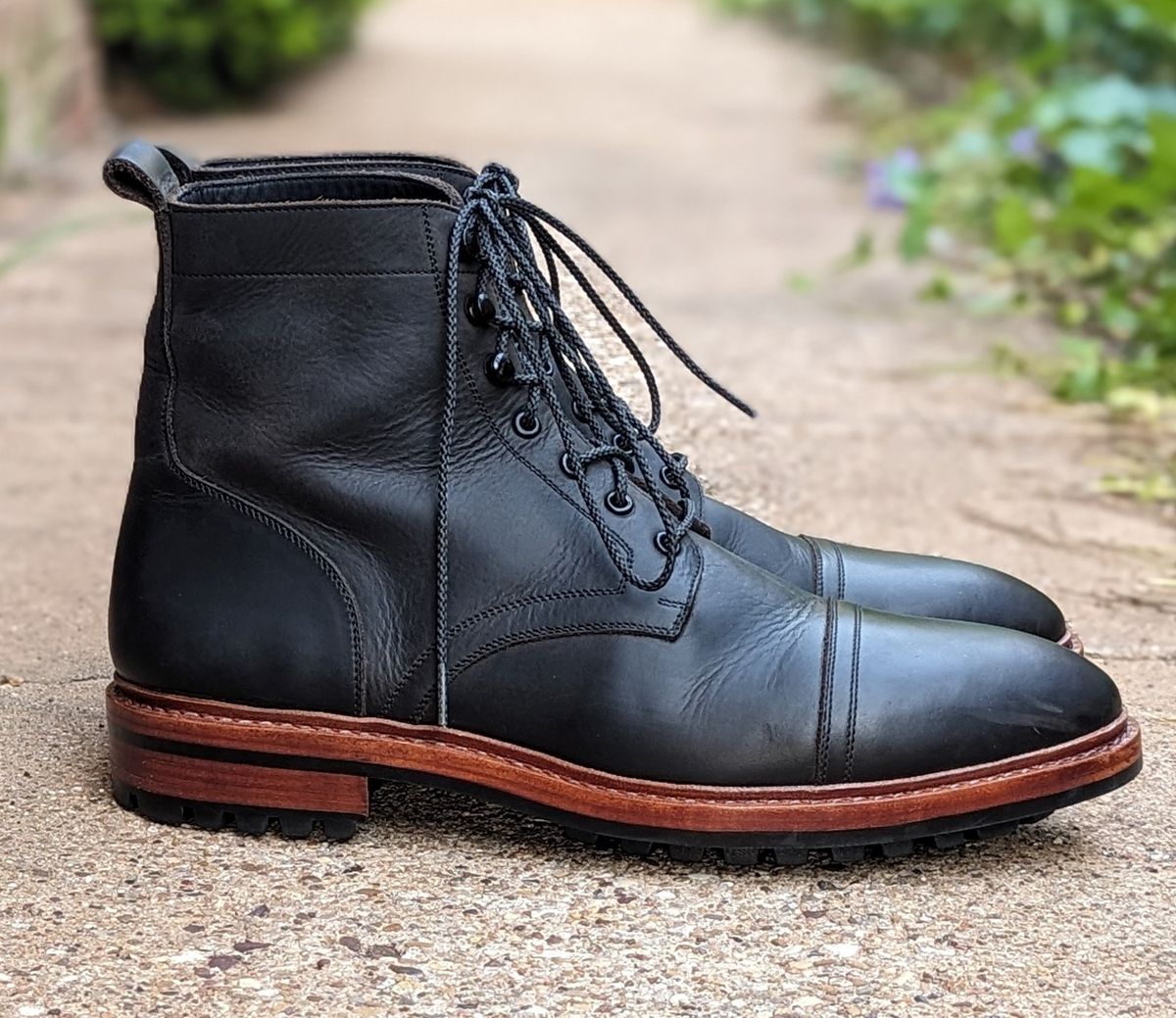 Photo by cowcrapper on April 13, 2024 of the Blkbrd Shoemaker Dixon Cap Toe Derby Boot in Black Pullup.