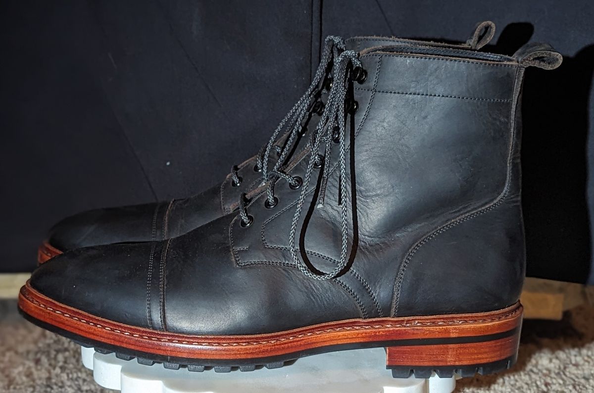 Photo by cowcrapper on April 14, 2024 of the Blkbrd Shoemaker Dixon Cap Toe Derby Boot in Black Pullup.