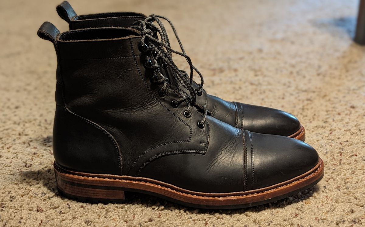 Photo by cowcrapper on May 24, 2024 of the Blkbrd Shoemaker Dixon Cap Toe Derby Boot in Black Pullup.