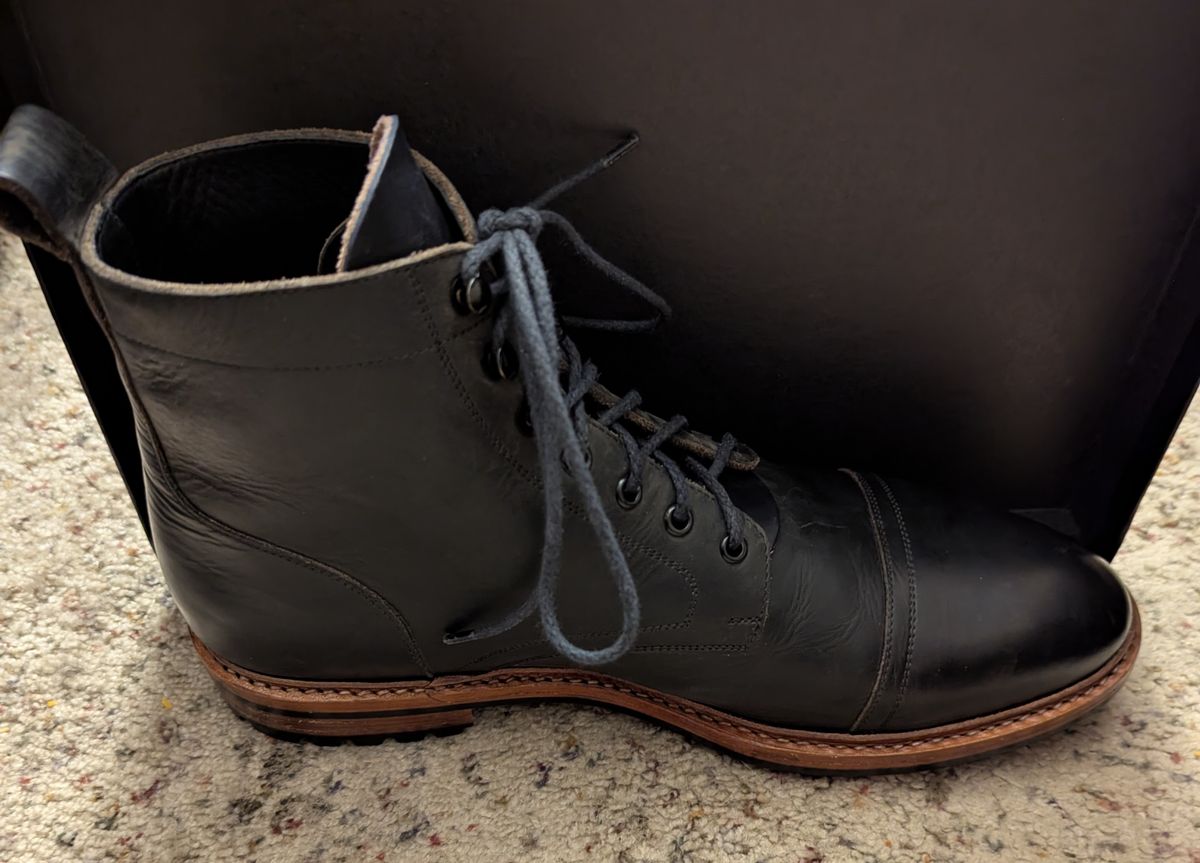 Photo by cowcrapper on October 30, 2024 of the Blkbrd Shoemaker Dixon Cap Toe Derby Boot in Black Pullup.