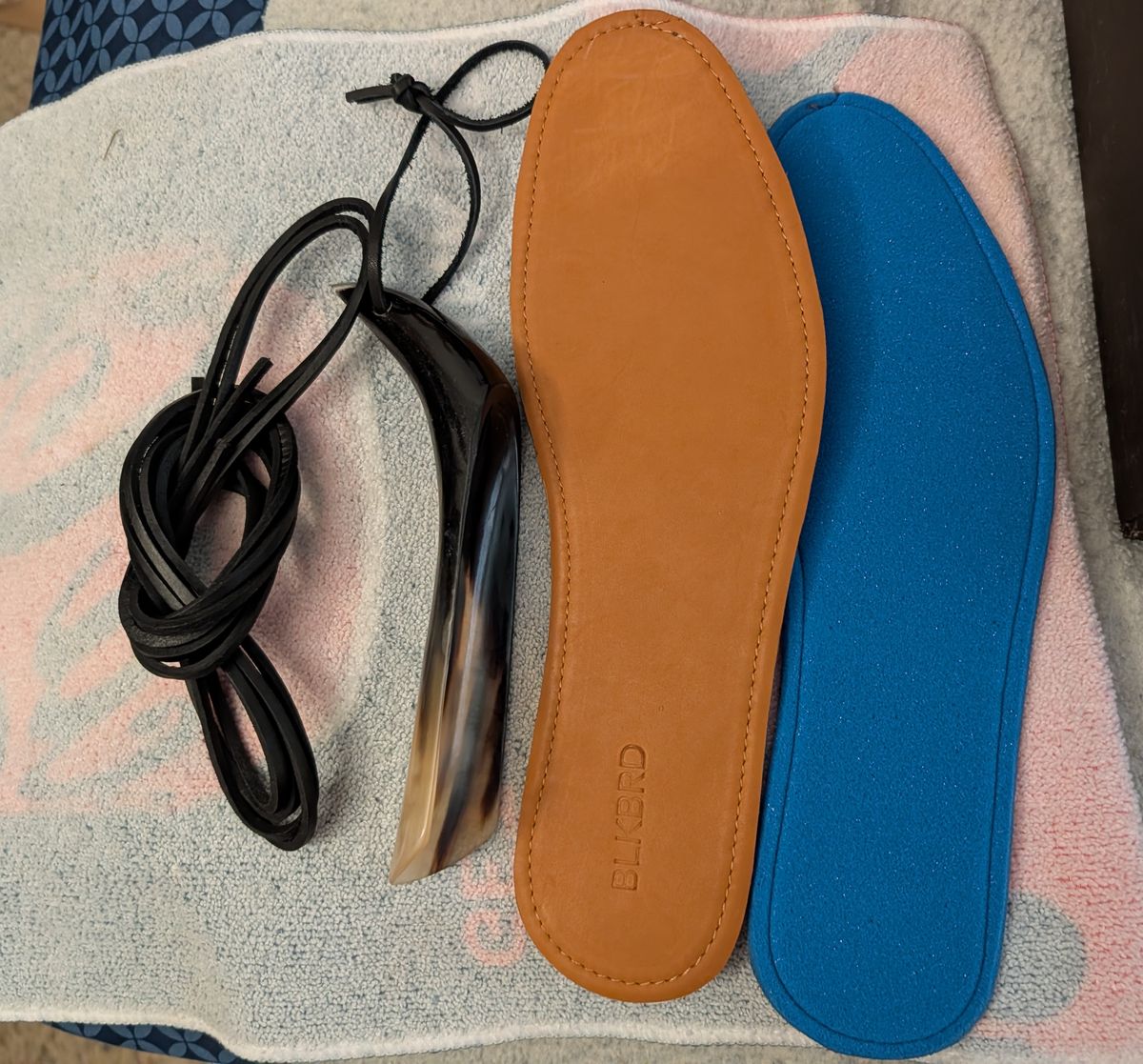 Photo by cowcrapper on March 17, 2026 of the Blkbrd Shoemaker Dixon-Z in Law Tanning Mahogany Big Horn Shrunken Bison.