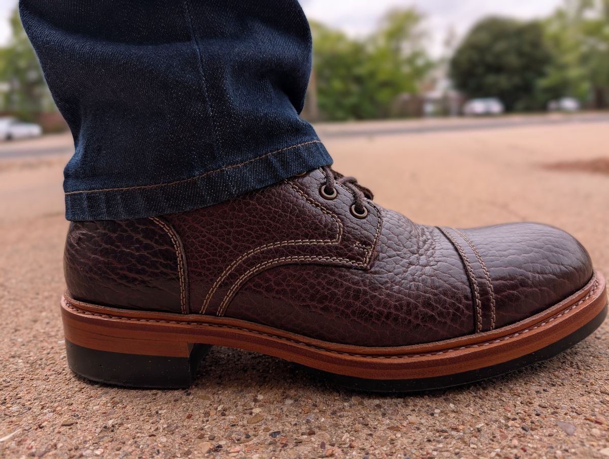 Photo by cowcrapper on March 31, 2026 of the Blkbrd Shoemaker Dixon-Z in Law Tanning Mahogany Big Horn Shrunken Bison.