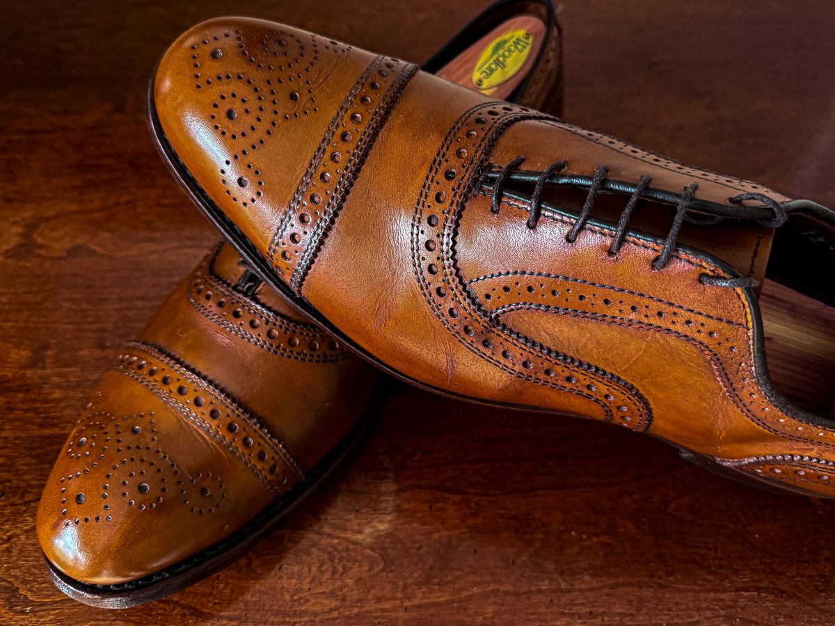 Photo by MaticEsq on October 10, 2025 of the Allen Edmonds Strand in Walnut Calfskin.