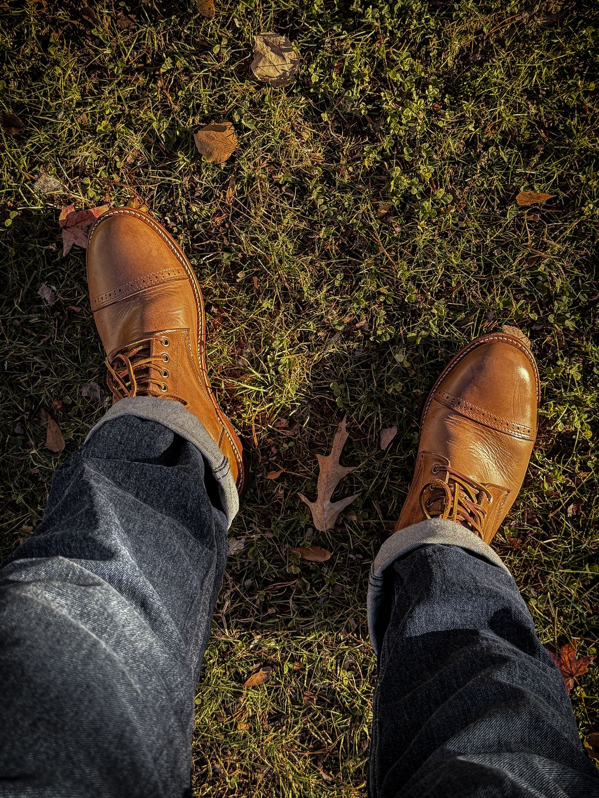 Photo by MaticEsq on November 18, 2025 of the Oak Street Bootmakers Trench Boot in Horween Natural Chromexcel.