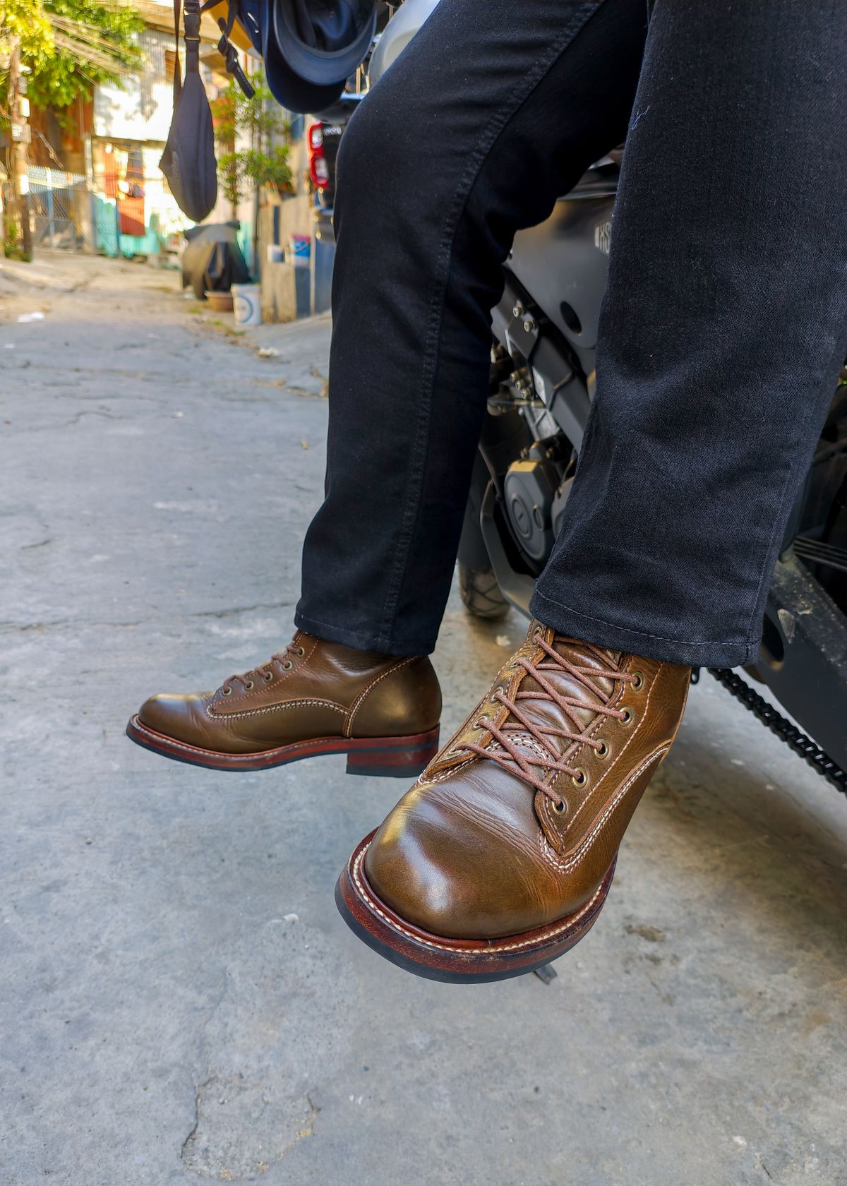 Photo by Cedric_dan on May 2, 2026 of the Willie's Handmade Boots Semi Lace To Toe in Badalassi Carlo Oliva Minerva.