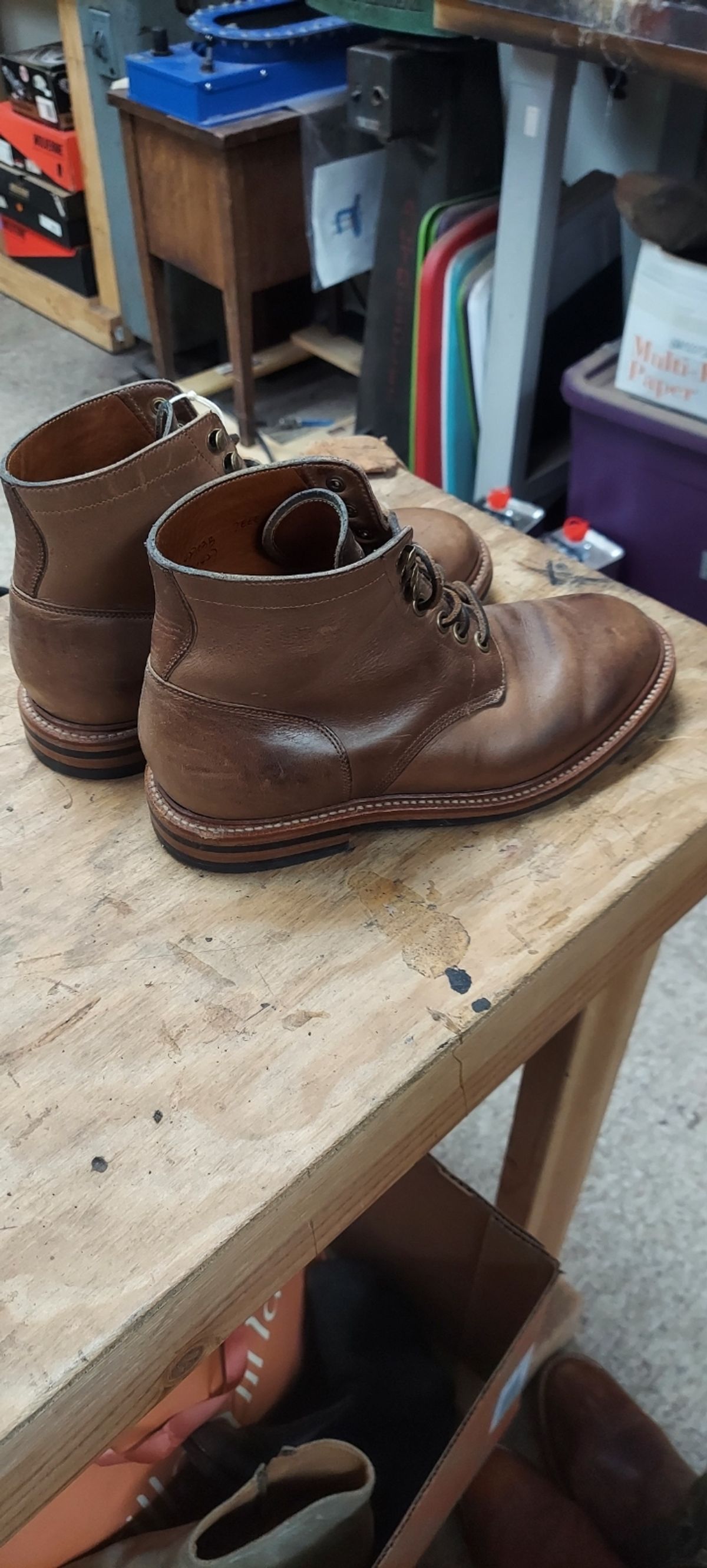 Photo by ResearchHog123 on July 3, 2024 of the Grant Stone Diesel Boot in Horween Natural Essex.