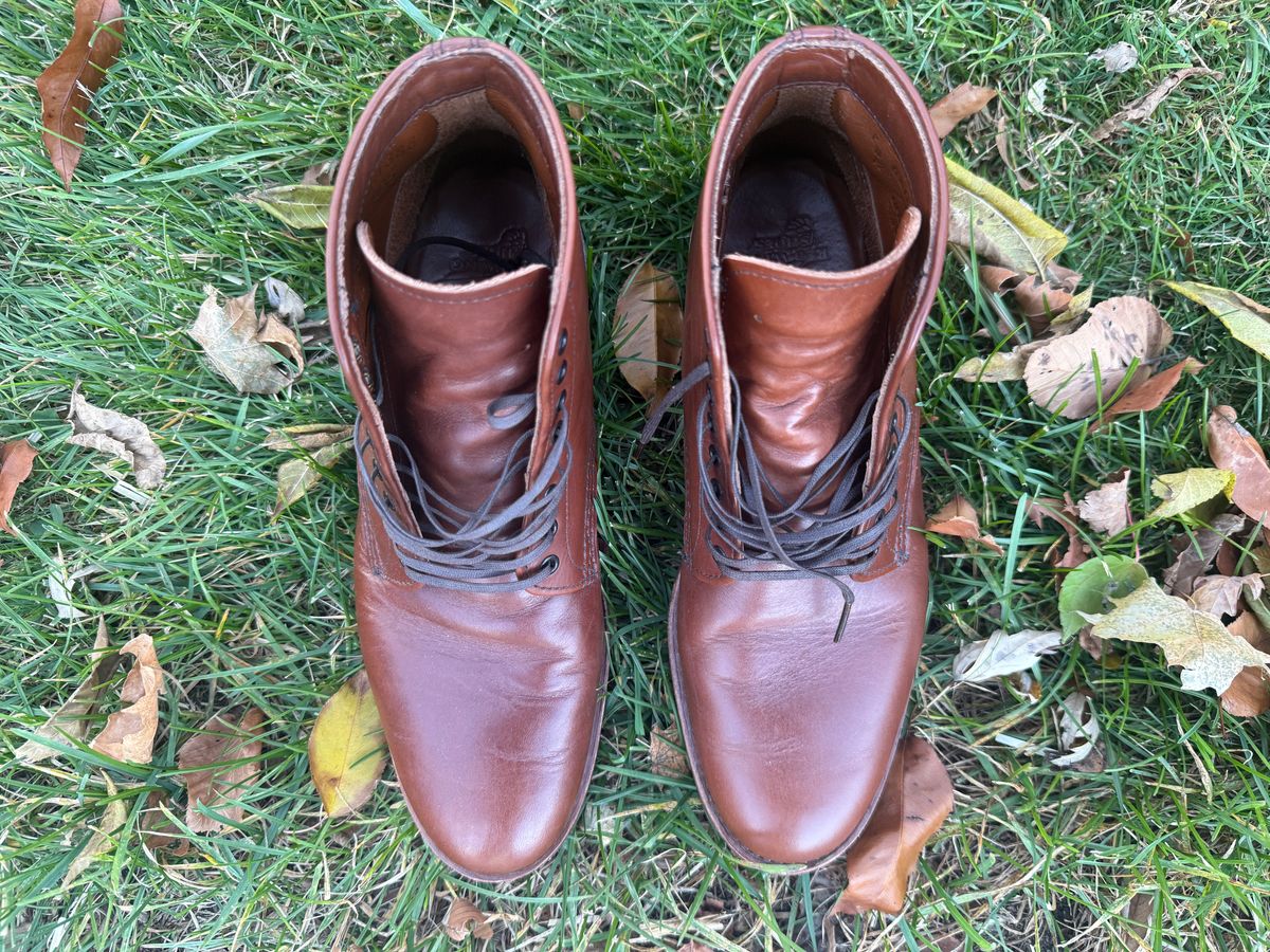 Photo by angeloa0072 on November 5, 2025 of the Red Wing Williston 9435 in S.B. Foot Teak Featherstone.