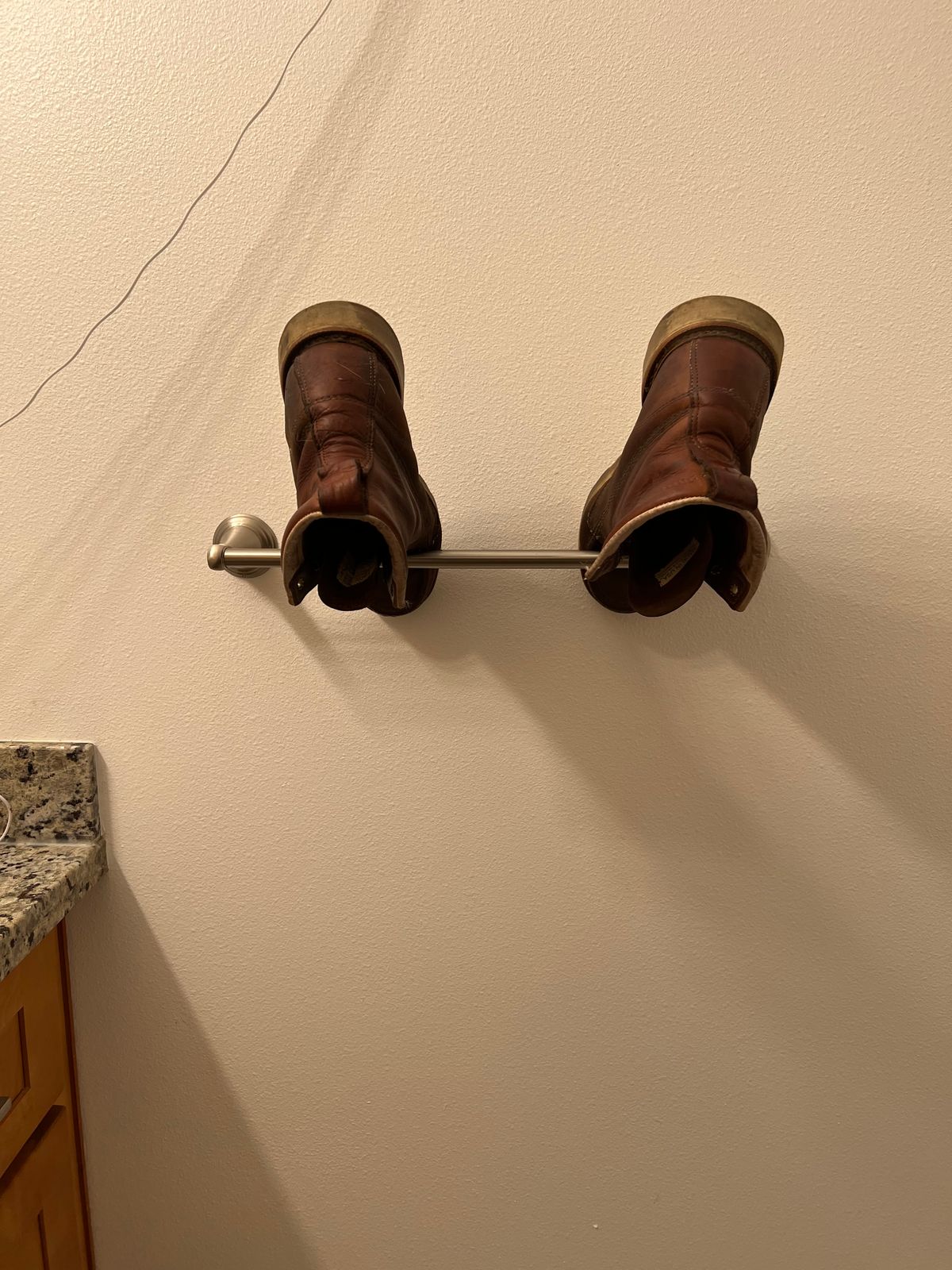 Photo by mossy on November 11, 2022 of the Thorogood American Heritage 8" Moc Toe in Tobacco Gladiator Oil-Tanned.