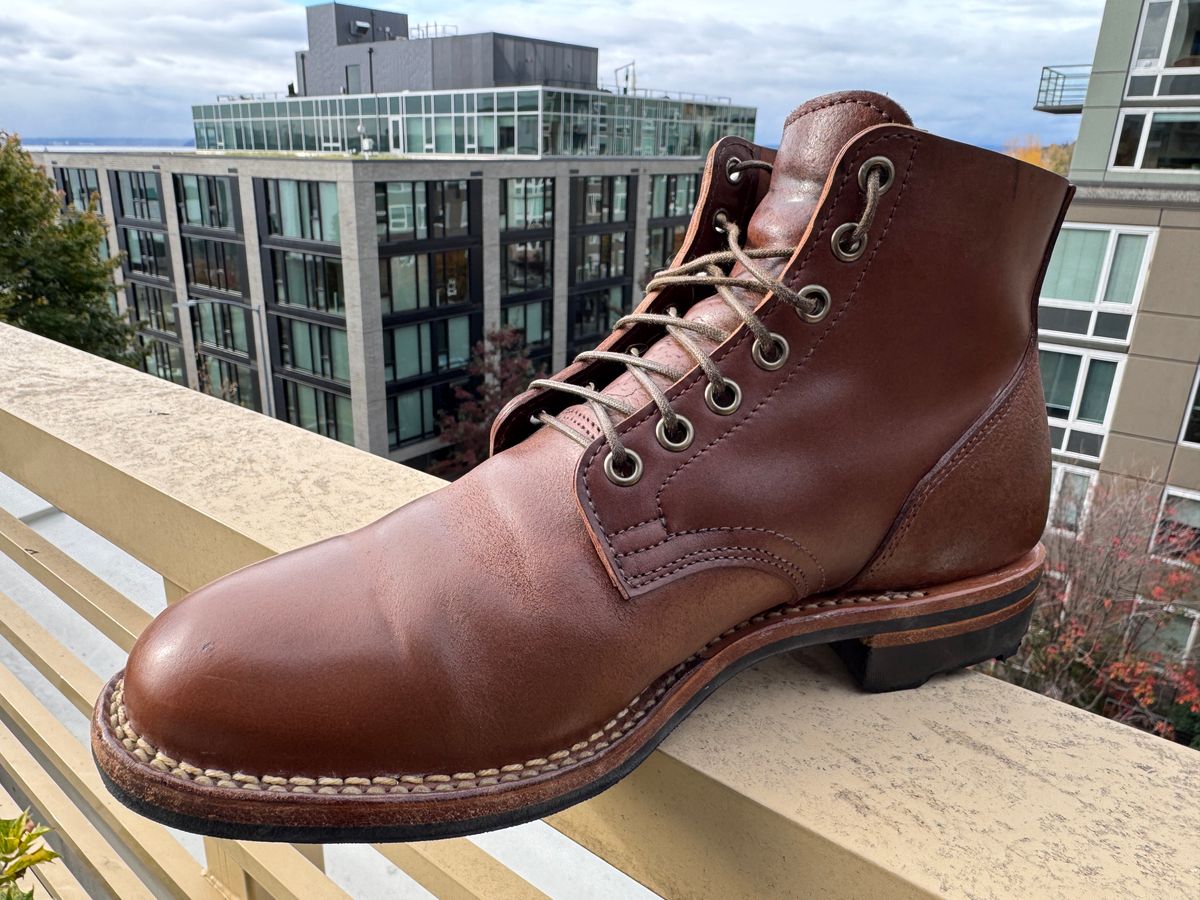 Photo by JGHutch on October 31, 2024 of the Viberg Service Boot in Horween Brown Waxed Flesh.